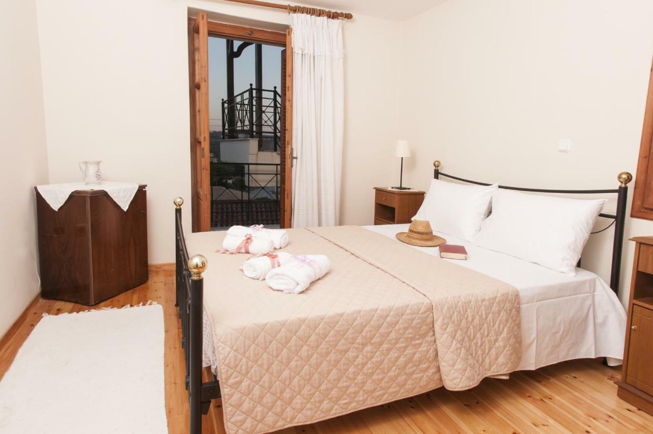 Apartament The House Of "Angelina", Magnificent View Of The Sea Methoni  Zewnętrze zdjęcie